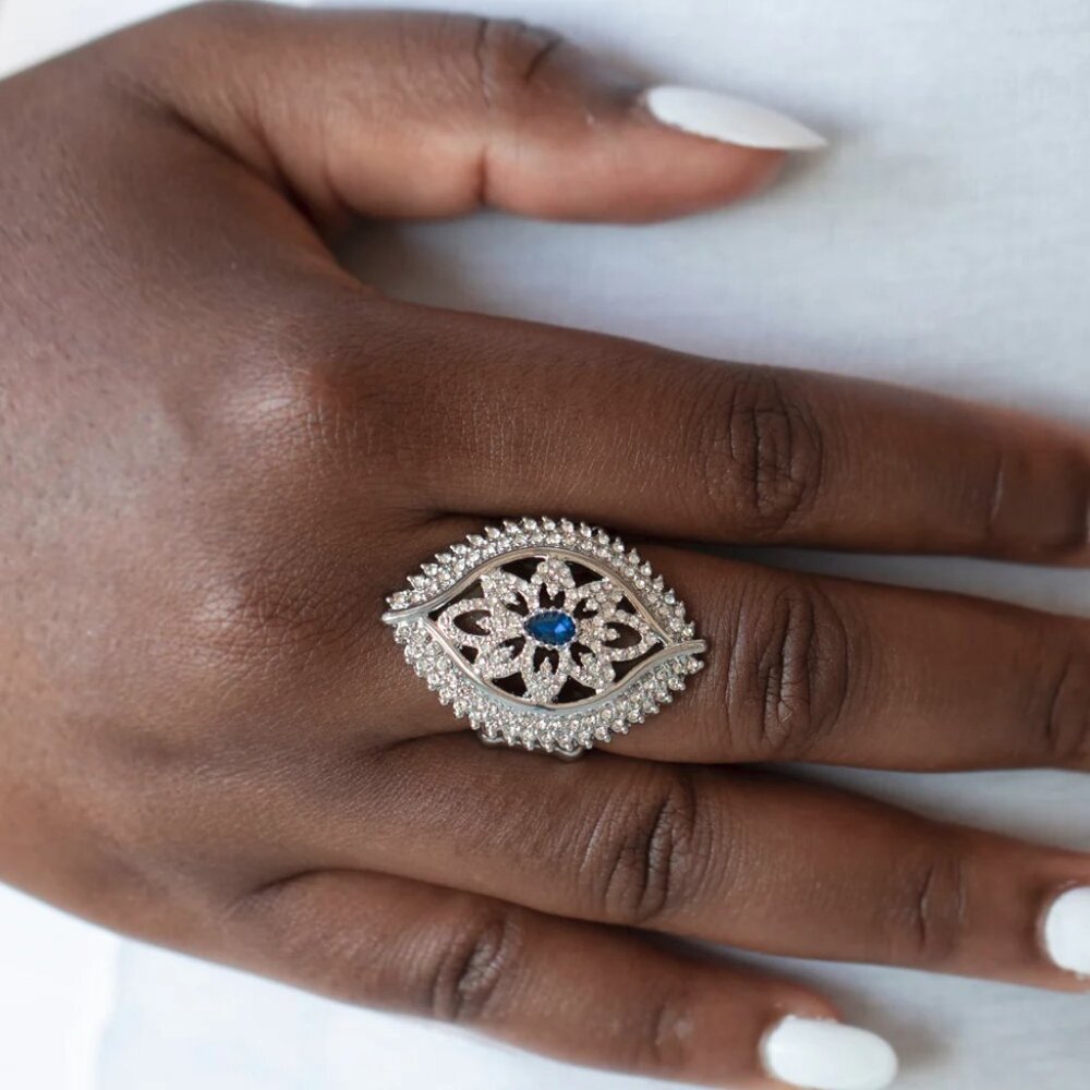 Paparazzi Jewelry Accessories - Glammed Up Gardens - Blue Ring - Vintage